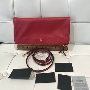 mcm corina crossbody clutch